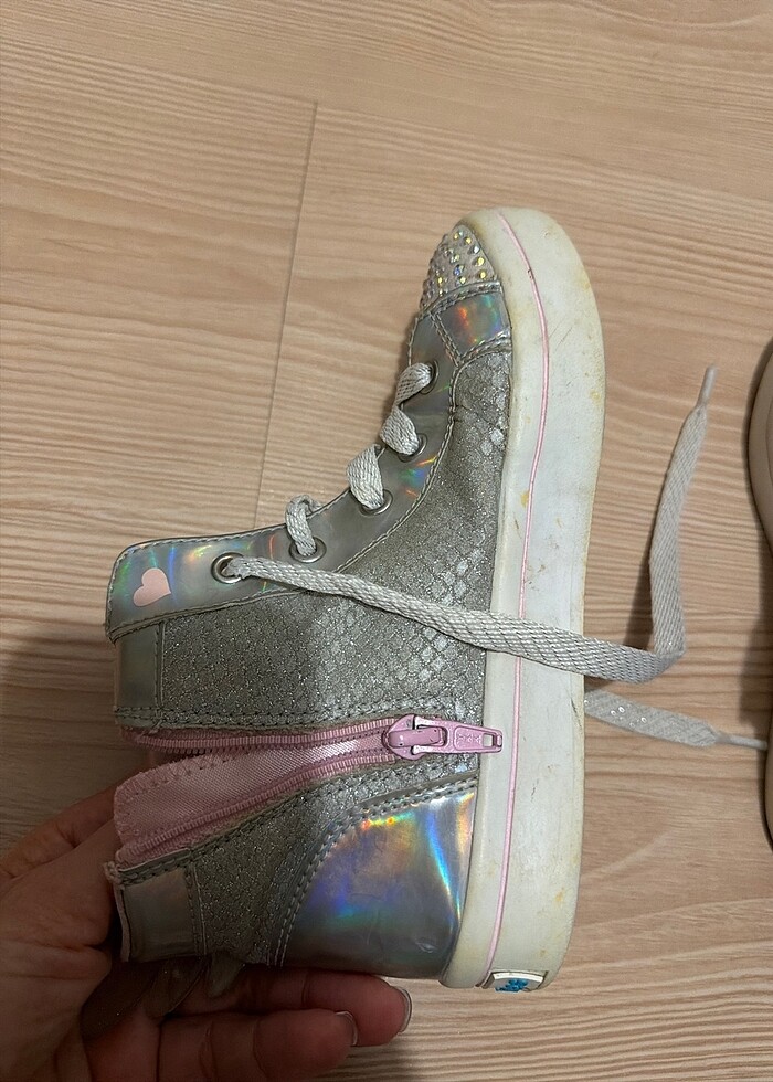 Skechers kanatli spor ayakkabi - Görsel 5