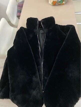 l Beden Pull and bear kürk