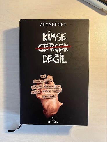 kimse gerçek değil