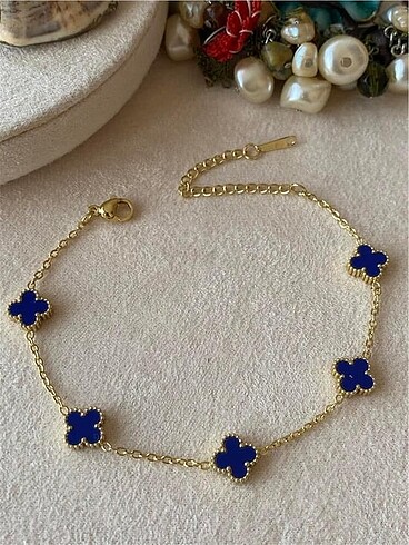 Van Cleef & Arpels Mini yonca bileklikler