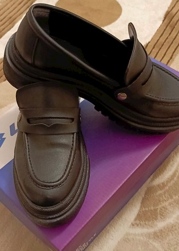 39 Beden Tokalı Siyah Deri Gotik Platform Kadın Loafer