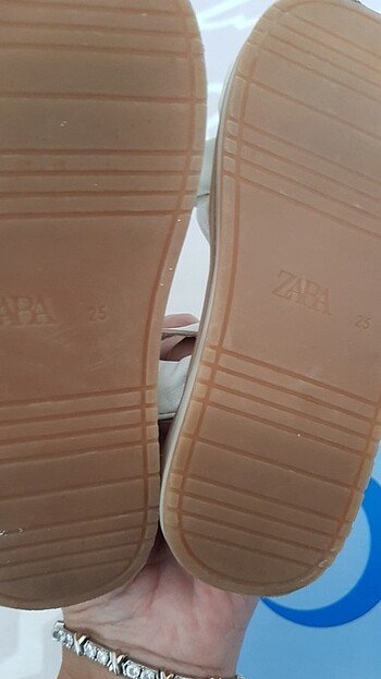25 Beden kız çocuk sandalet