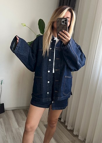 Diğer Kadın Lacivert Düğmeli Denim Ceket