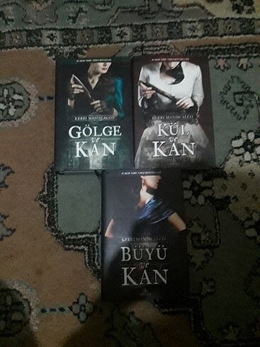 Kerri Maniscalco Karındeşen Jack Serisi
