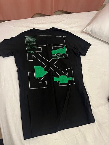 Off-White Tshirt