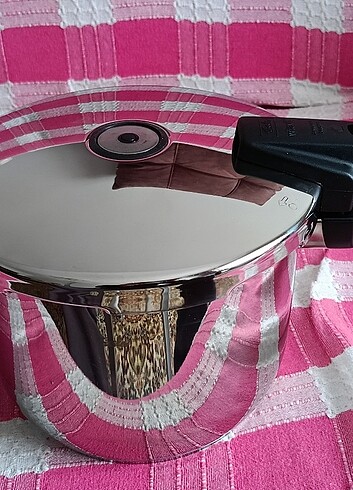 Fissler F issler düdüklü tencere