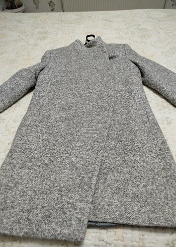 Gri Düğmeli Kadın Kaban - Görsel 2