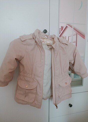 H&M MONT 