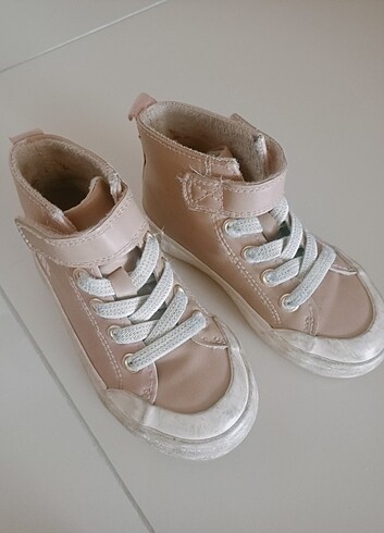 25 Beden H&M CONVERSE Mickey mouse