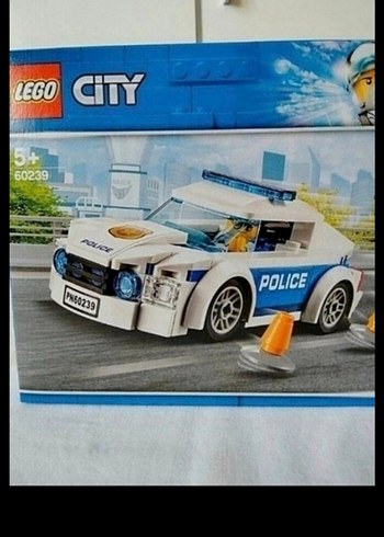 LEGO City Beyaz Polis Arabası 60239