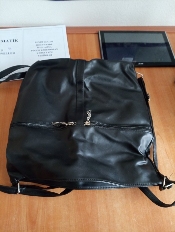 Fermuarlı Siyah Deri Goth Sırt Çantası - Görsel 4