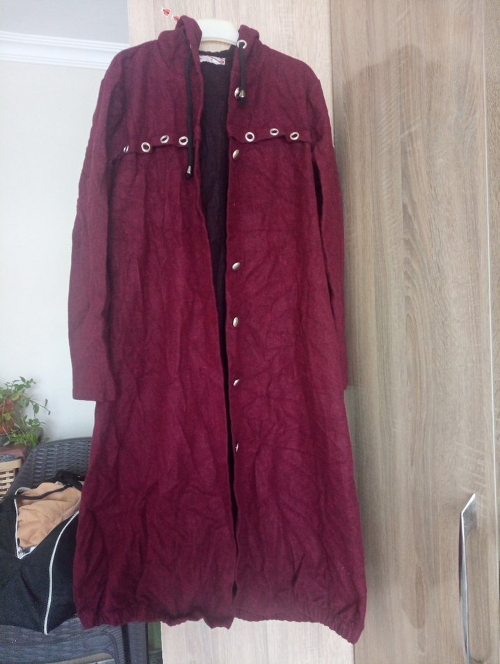 Bordo Kadın Süet Uzun Düğmeli Kaban - Görsel 2