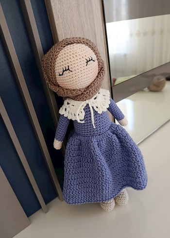Barbie El Örgüsü Pastel Bebek