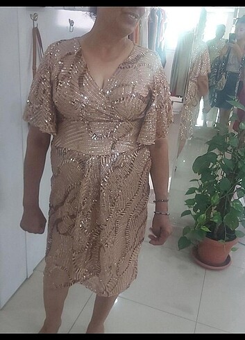 Parlayacağınız elbisee