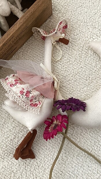 Tilda kaz boy 25 cm. En 13 cm.