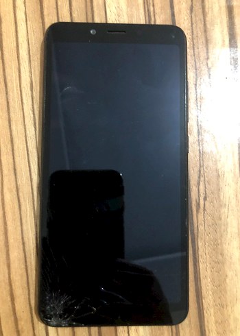 XİAOMİ REDMİ 6A 2/16GB TR KIRIK KULLANIMA ENGEL DEĞİL - Görsel 3