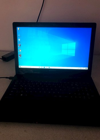 LENOVO G50-30 laptop 4gb Rem 500gb hardisk sorunu yok batarya za - Görsel 2