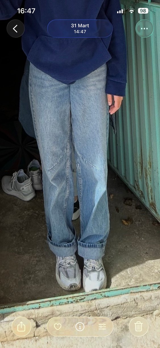 Kadın Mavi Bol Kesim Kot Pantolon - Görsel 5