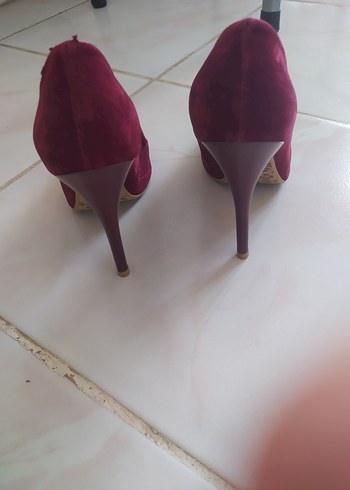 36 Beden Bordo Süet Leopar Detaylı Stiletto