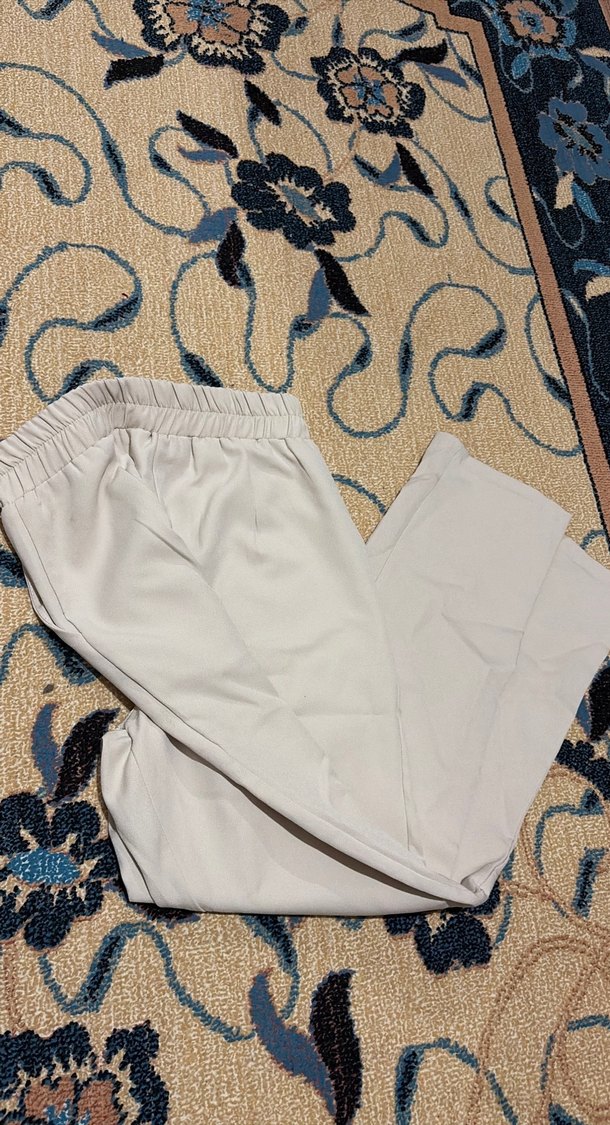 Beyaz Rahat Kesim Kadın Pantolon - Görsel 2