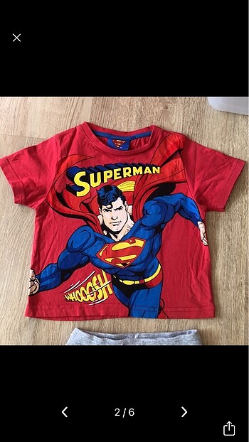 Diğer 2 yaş çocuk Superman tshirt ve şort