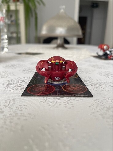 Bakugan B2 Pyrus Terrorclaw