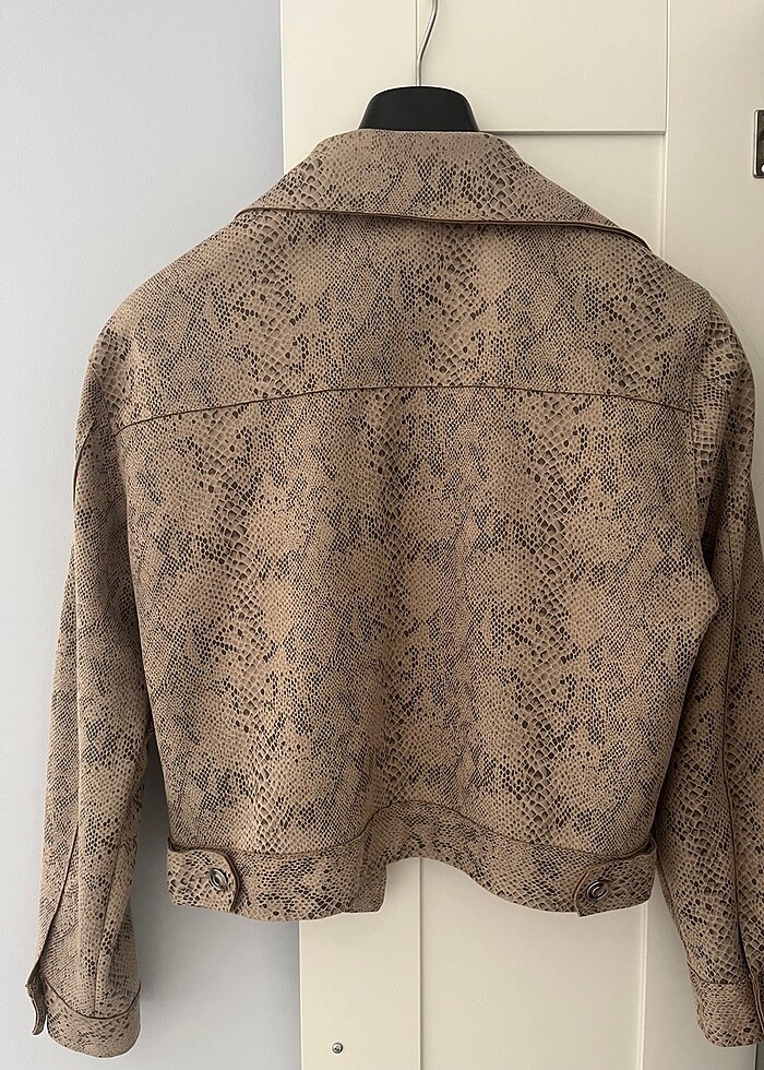 pull and bear desenli ceket - Görsel 2