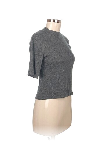 H&M H&M Bluz %70 İndirimli.