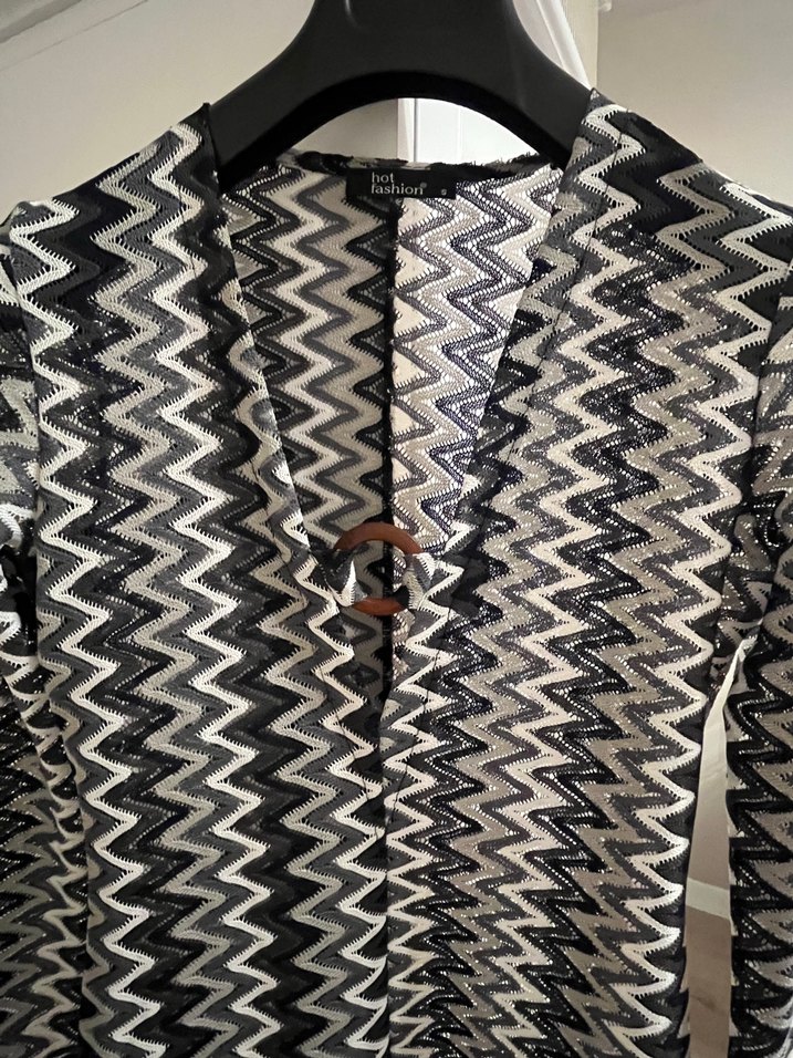 Zikzak desen plaj elbisesi - Görsel 3