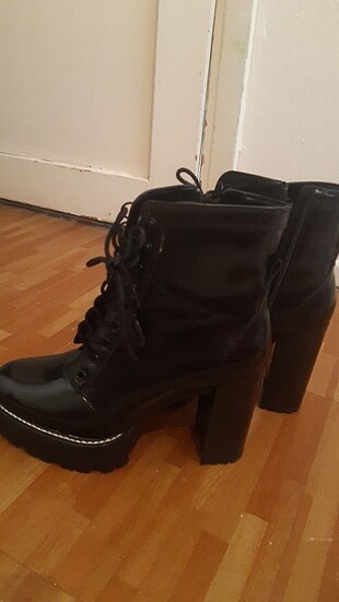 37 Beden Bershka 37 numara bot 