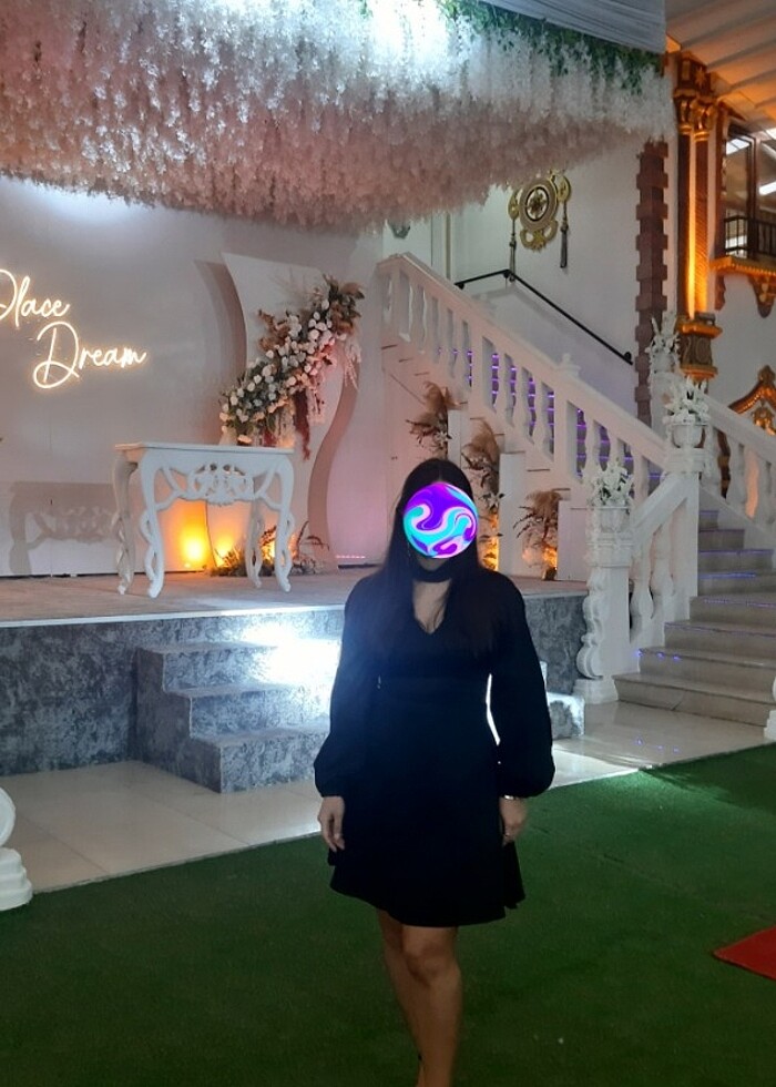 Siyah uzun kol kısa elbise - Görsel 3