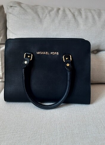 Michael Kors siyah kol çantası  - Görsel 2