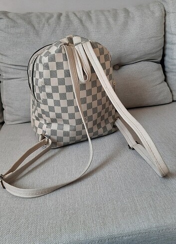 Bej sırt çantası  - Görsel 5