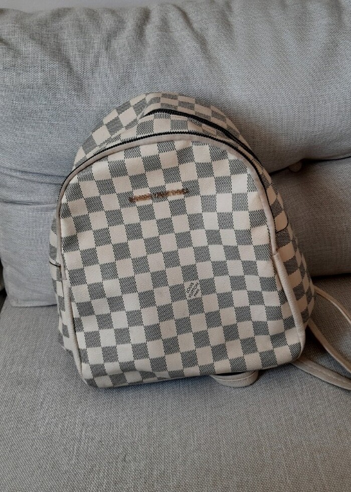 Bej sırt çantası  - Görsel 3