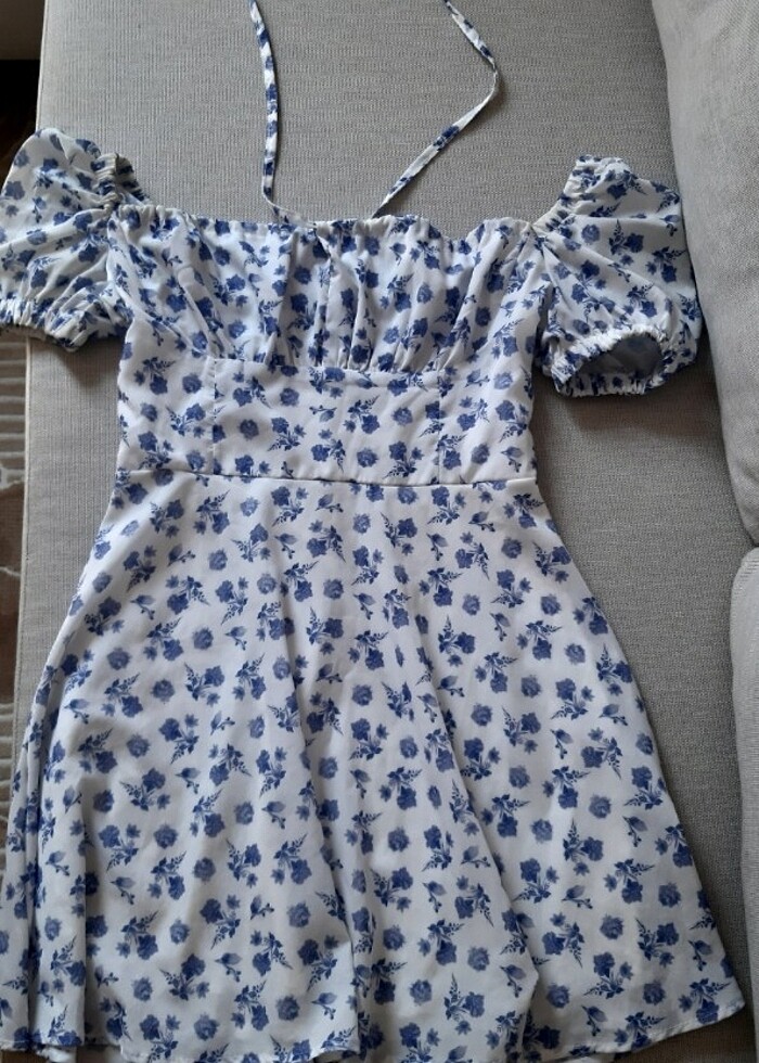 Mavi çiçekli mini mezuniyet elbisesi - Görsel 5