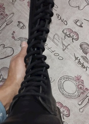 voiceofanangel marka Siyah Deri bot 36 numara sifirdan farksız. - Görsel 7