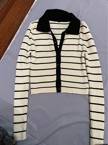 Crop hırka