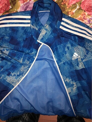 Adidas yağmurluk hırka