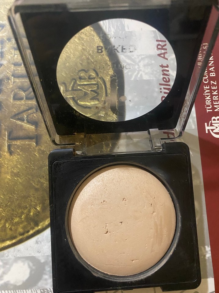 Bej Renkli B Kapatıcı Allık - Görsel 2