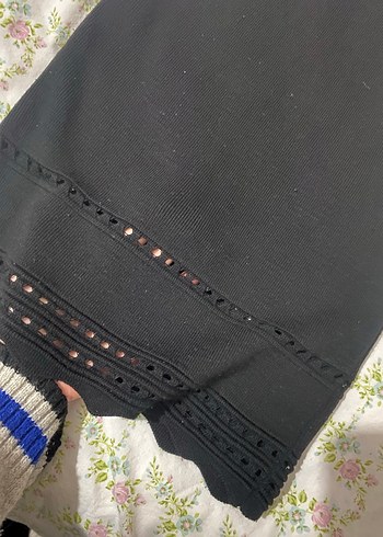 Dantel Detaylı Siyah Bohem Triko Bluz - Görsel 2