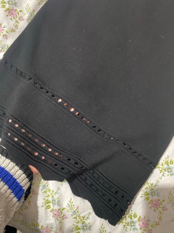 Dantel Detaylı Siyah Bohem Triko Bluz - Görsel 2