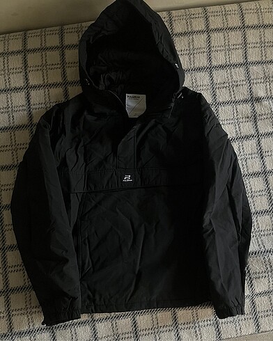 s Beden Pull and bear kanguru mont