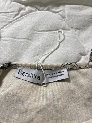 Bershka Bershka elbise