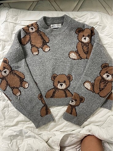 Bershka ayıcıklı kazak