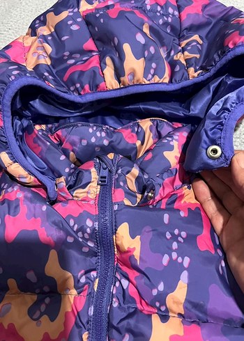 Kızlar için Kapüşonlu Bağlamalı Desenli Mont - Görsel 4