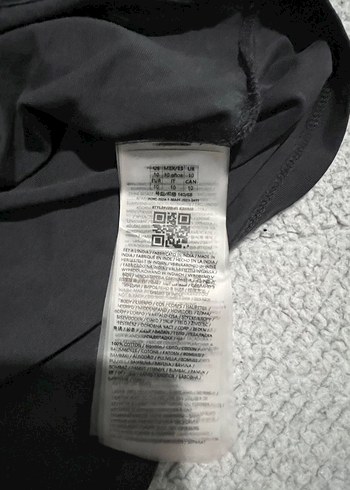 Guess Siyah Mini Tişört şort - Görsel 5