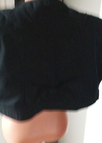 Kız Çocuk Siyah V Yakalı Düğmeli Bolero - Görsel 5