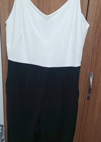 Kadın Siyah Tulum, Kolsuz - Görsel 3