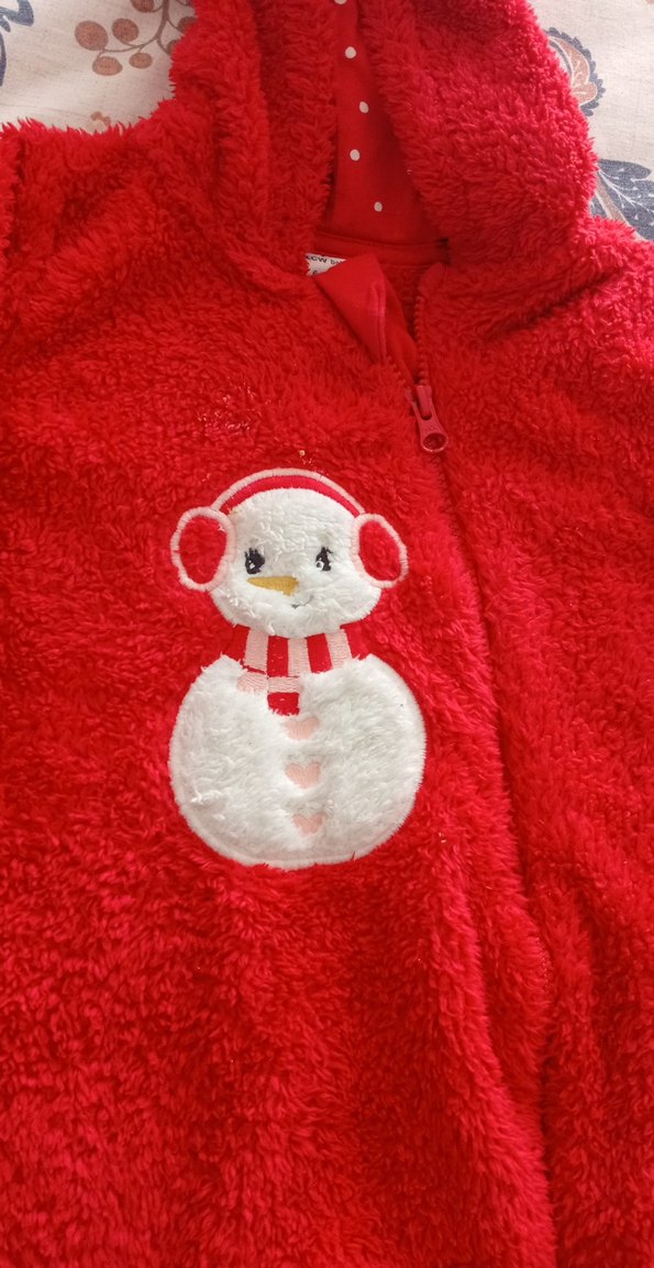 Kız Bebek Kapüşonlu Kırmızı Örgü Tulum - Görsel 3