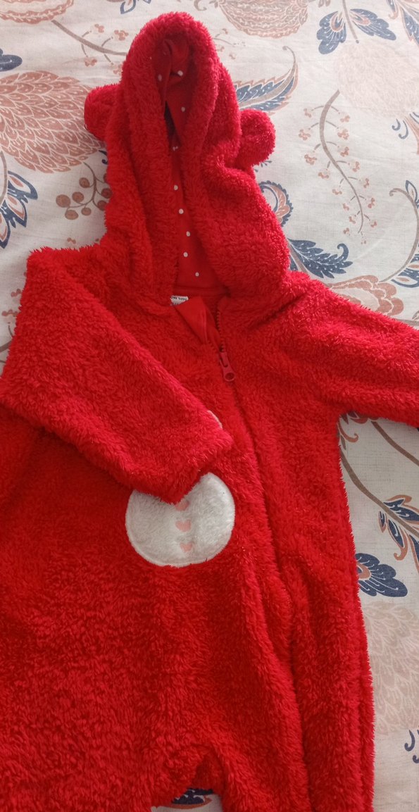 Kız Bebek Kapüşonlu Kırmızı Örgü Tulum - Görsel 2